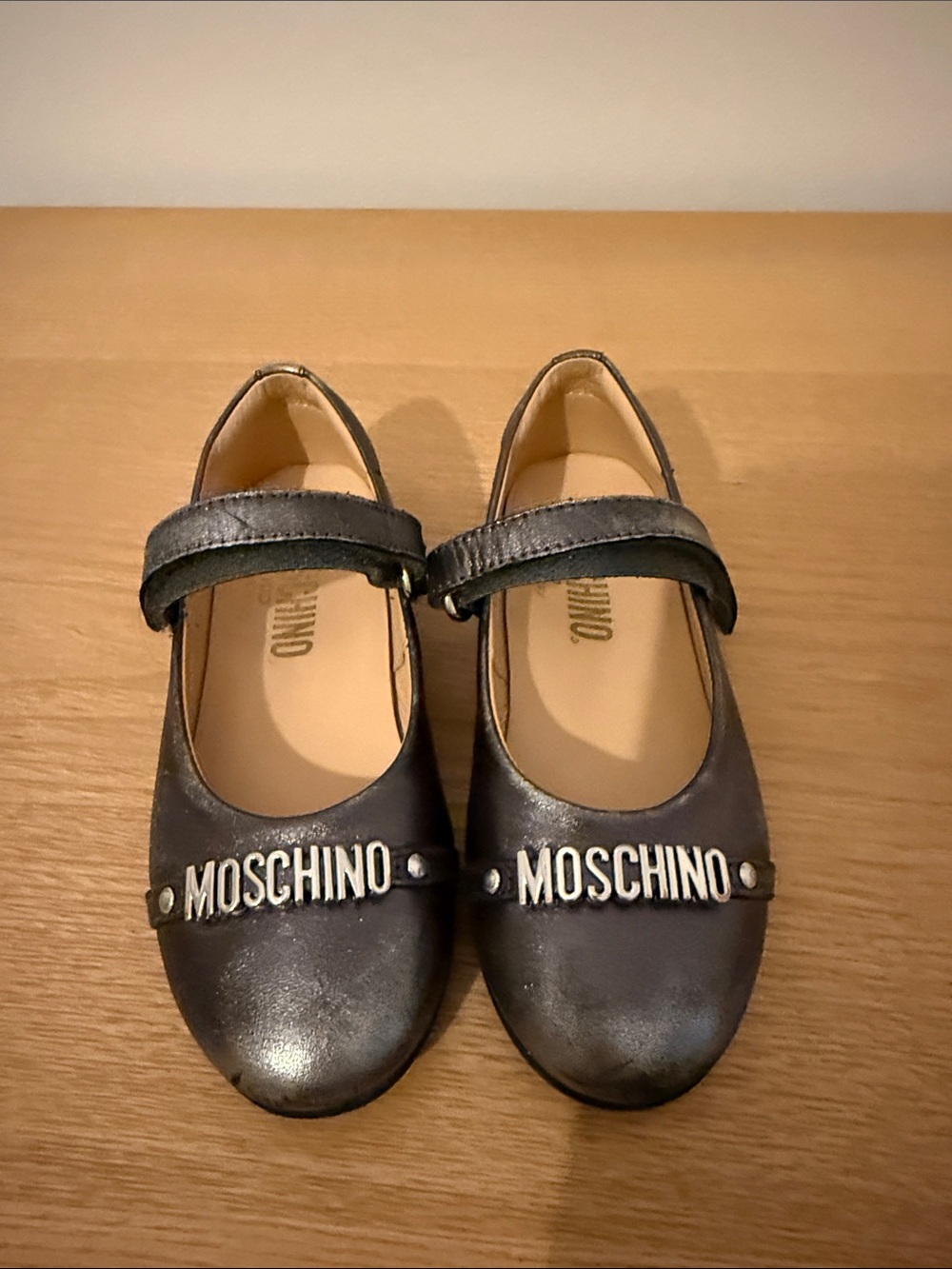 Moschino Mary Jane Shoes size 26